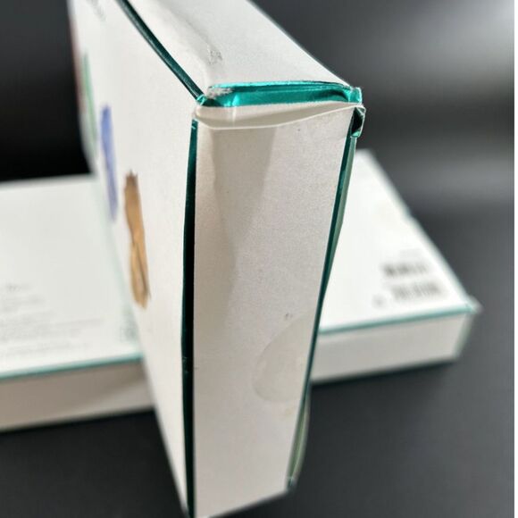 Meri Meri Dinosaur Kingdom Paper Party Hats 8" Triceratops, Suitable Age 3+ - Picture 6 of 6